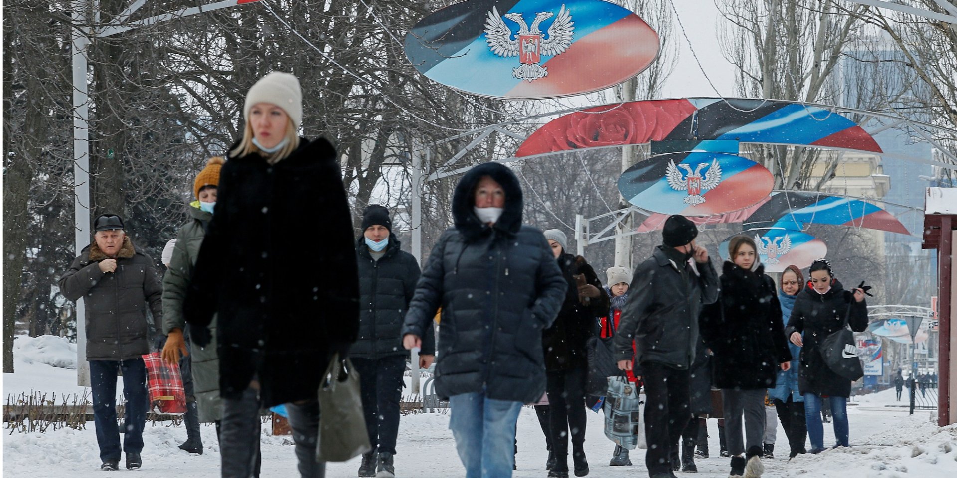 People on the streets of Russian-occupied Donetsk in January 2022 (Photo: REUTERS/Alexander Ermochenko)