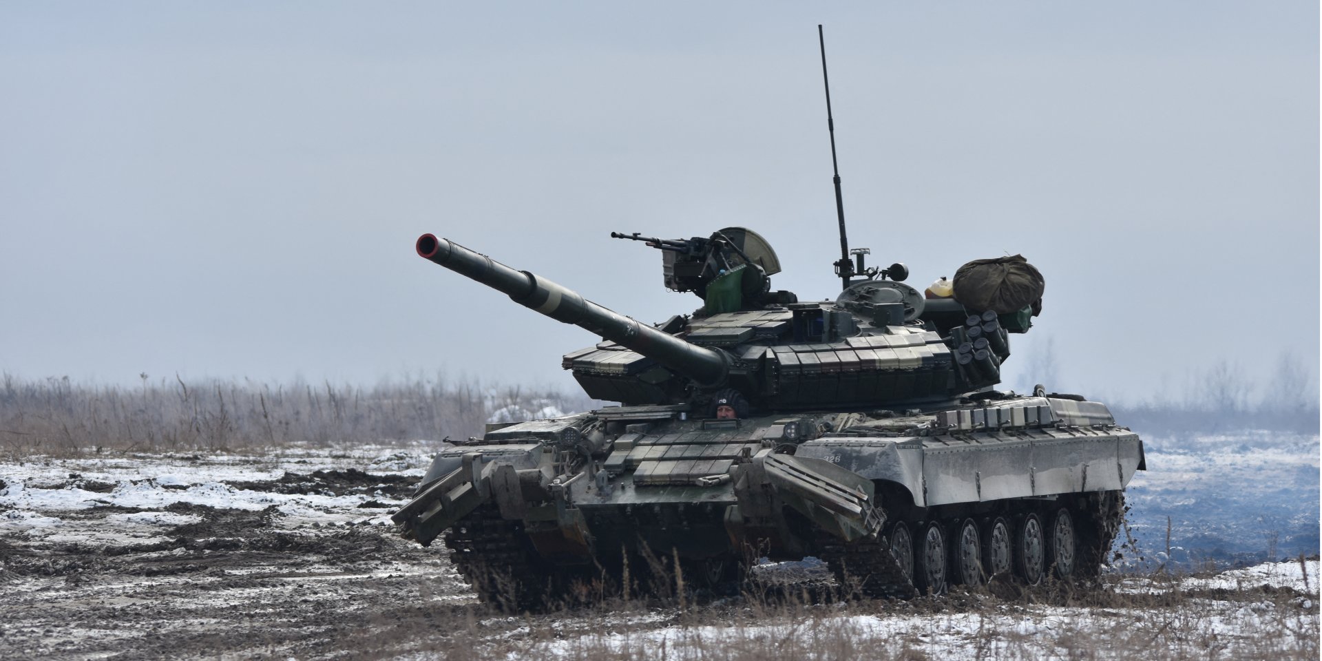 Ukrainian tank pictured during a combat training (Photo: Ukrainian Joint Forces Operation Press Service / Handout via REUTERS)