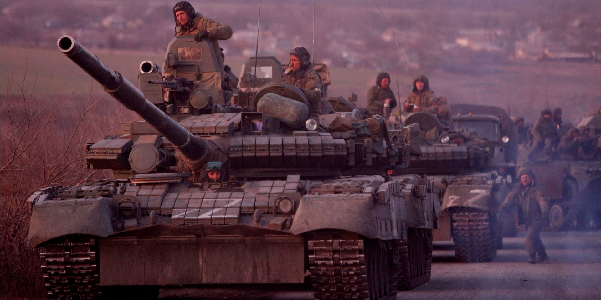 Russians heading to Mariupol (Photo: Alexander Ermochenko/Reuters)