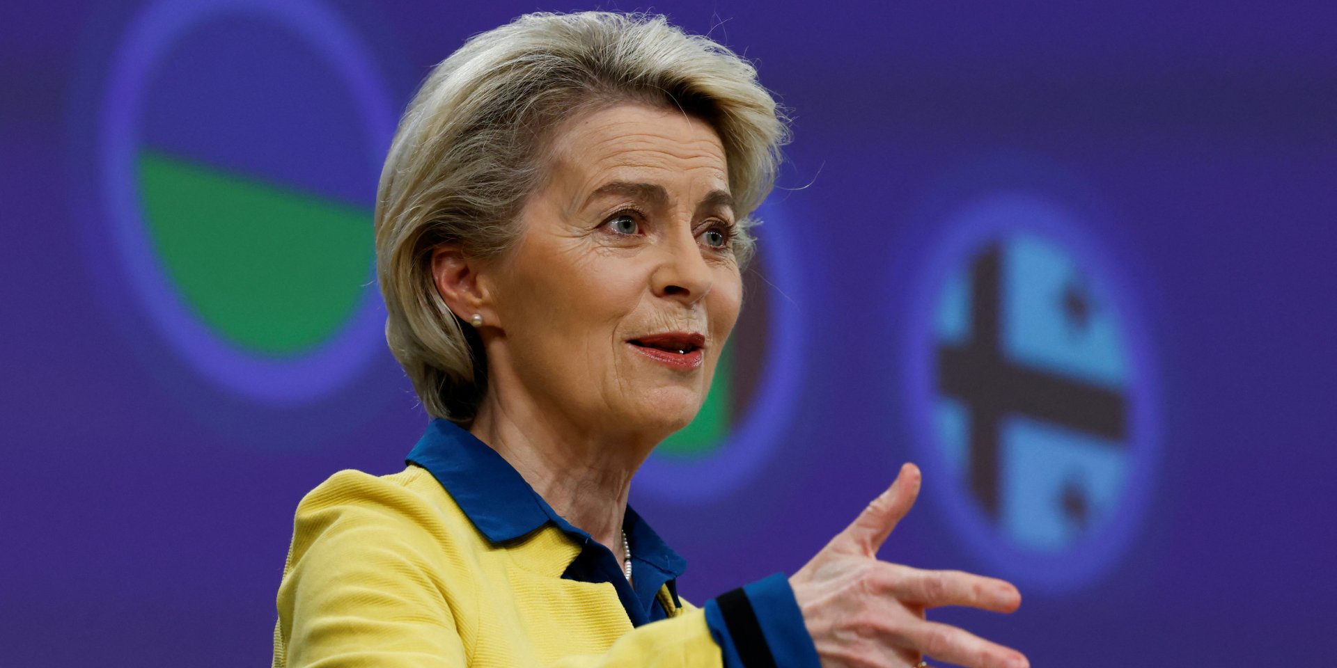 Ursula von der Leyen announces European Commission decision to recommend Ukraine candidate for EU membership, June 17, 2022 (Photo: Janis Laizans / REUTERS)