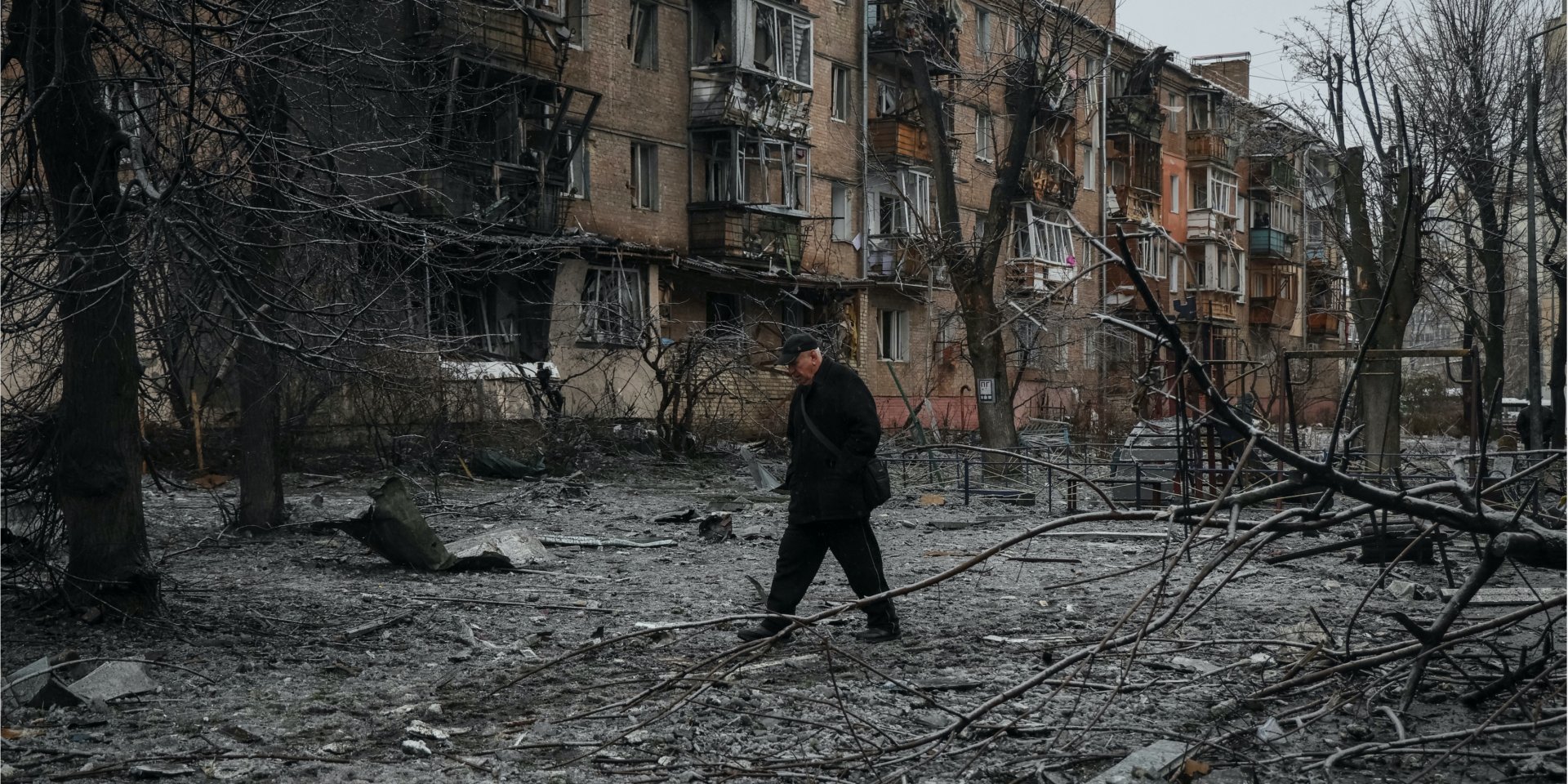 Consequences of Russia's missile attack (Photo: REUTERS/Gleb Garanich)