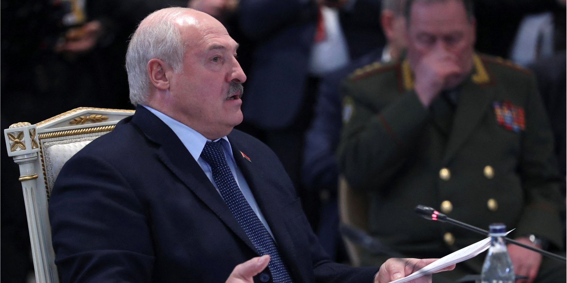 Білоруський диктатор Олександр Лукашенко на&nbsp;зустрічі країн ОДКБ, 23 листопада 2022 року (Фото: Vahram Baghdasaryan/Photolure via REUTERS)