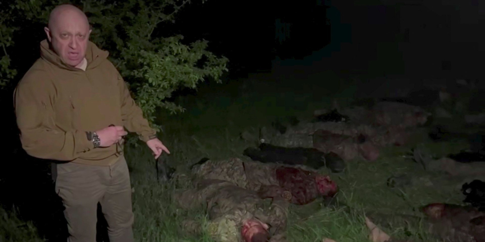 Yevgeny Prigozhin shows the bodies of the dead Wagenrivets and blames Shoigu and Gerasimov for their deaths (Photo: Press service of&nbsp;Concord/Handout via REUTERS)