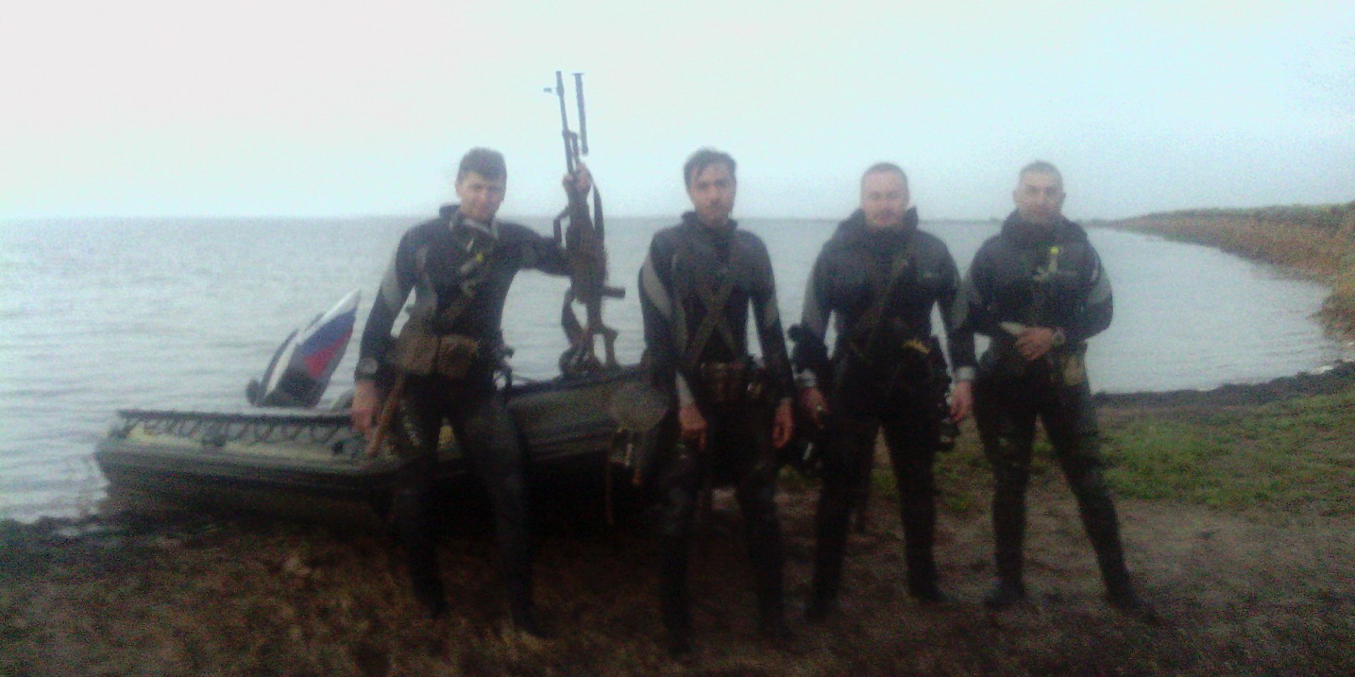 В&nbsp;тилу ворога. Нинішній очільник ГУР Кирило Буданов (другий ліворуч) під час здійснення спецоперації в&nbsp;окупованому Криму в&nbsp;2016 році (Фото: DR)