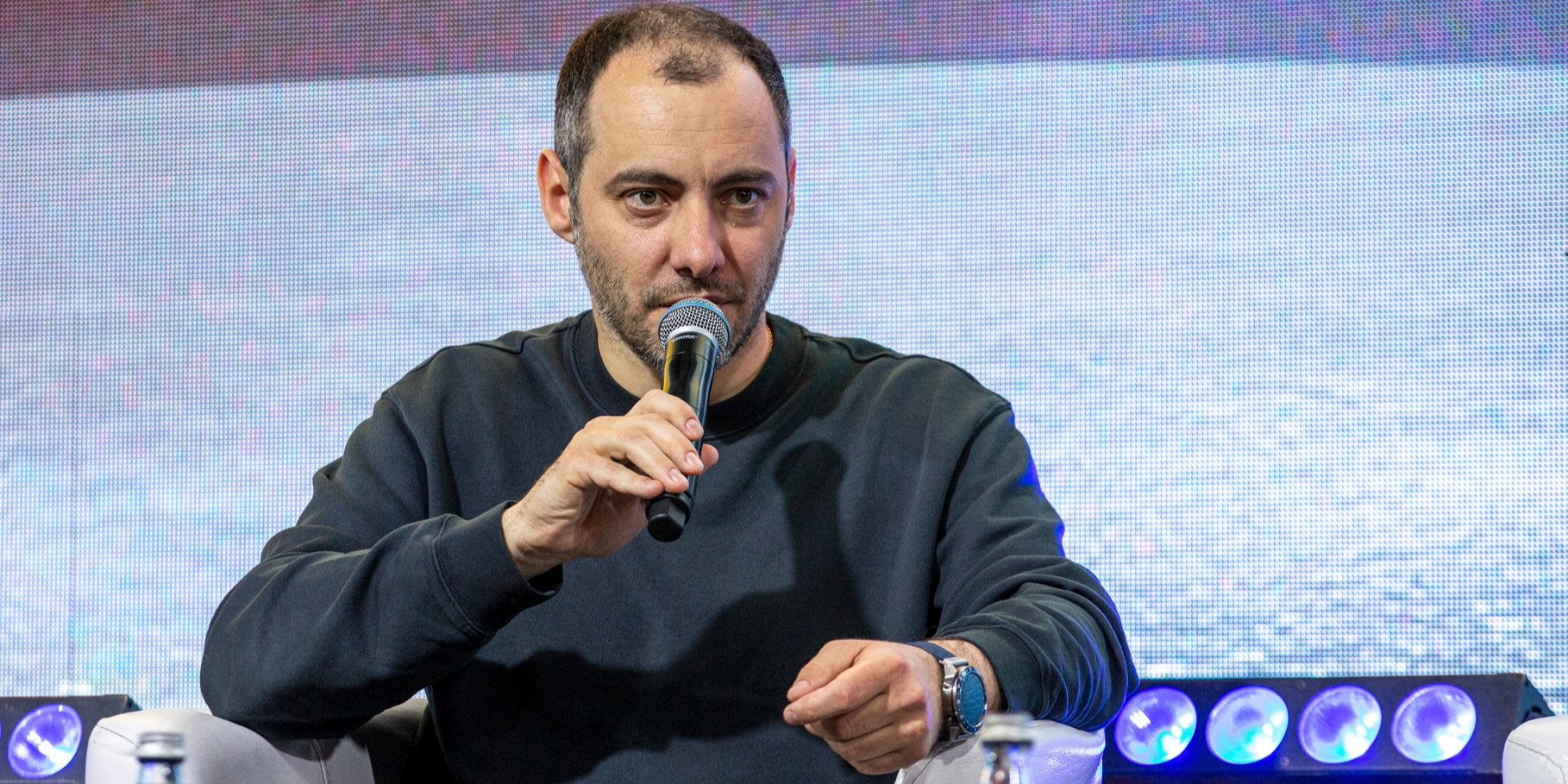 Министр развития общин, территорий и&nbsp;инфраструктуры Александр Кубраков во&nbsp;время мероприятия «Большой день с&nbsp;NV. Диалоги о&nbsp;восстановлении Украины» (Фото: NV/Наталья Кравчук)