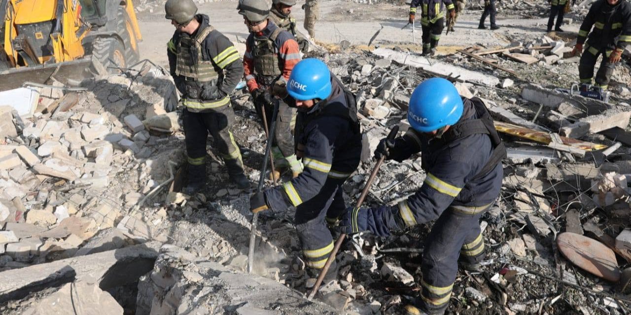 Consequences of the terrorist attack in the village of Hroza (Photo: Ігор Клименко/Telegram)
