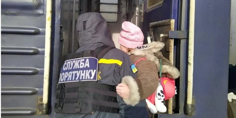 The forced evacuation of children in the Kharkiv Oblast was announced due to the actions of the Russian Federation (Photo: State Emergency Service)