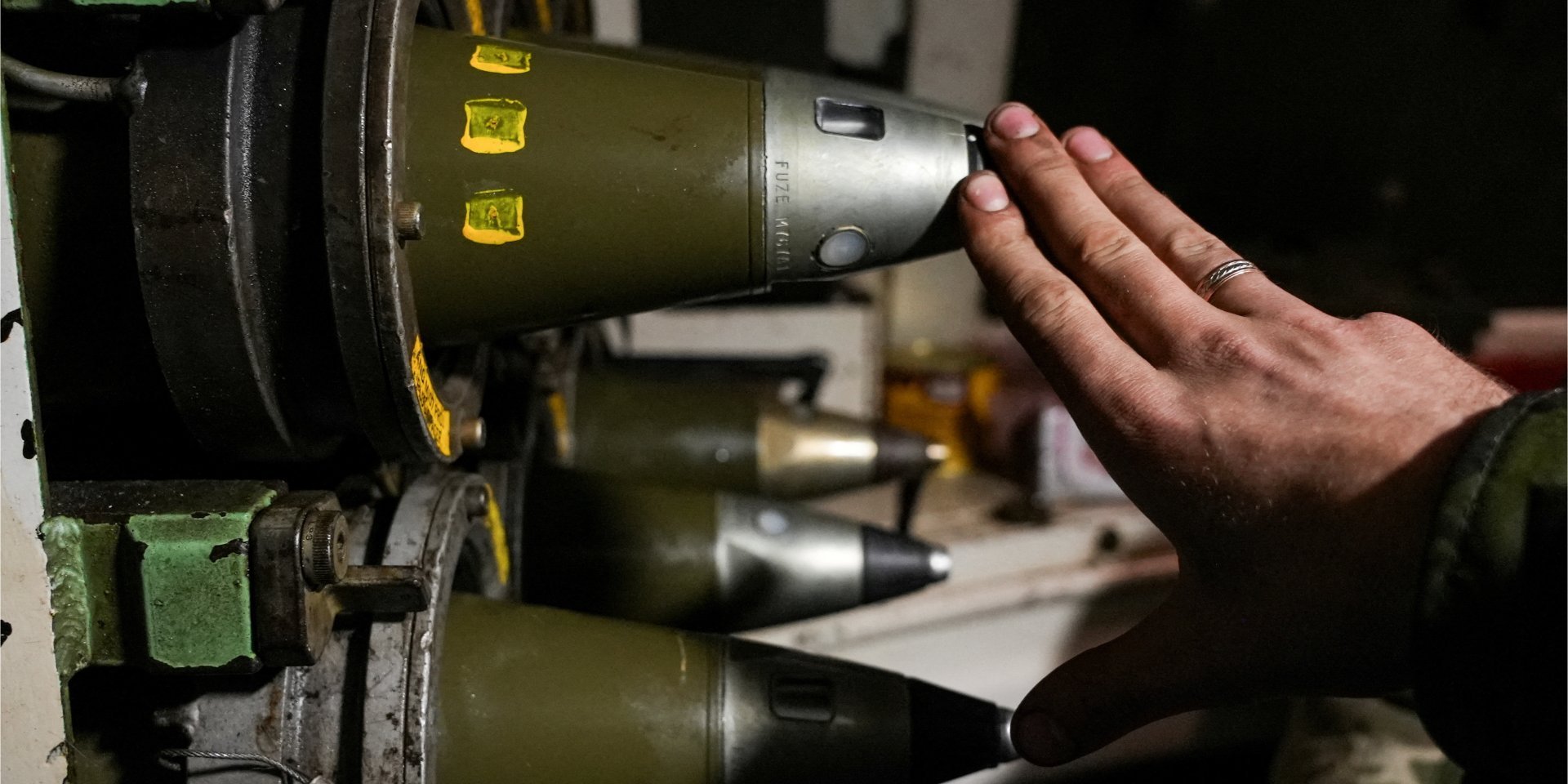155mm shells in a Paladin self-propelled howitzer near Bakhmut (Photo: REUTERS/Inna Varenytsia)