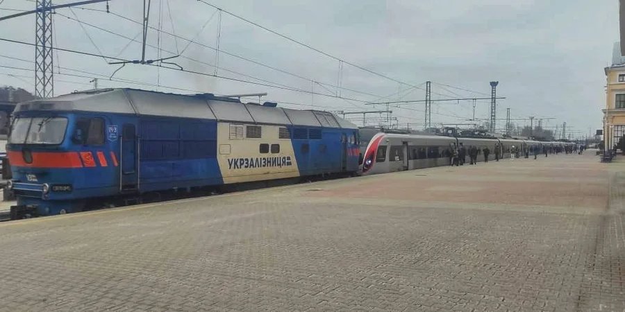 Kharkiv railway station (Photo: Укрзалізниця/Telegram)