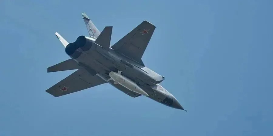 MiG-31 fighters can be carriers of Kinzhal missiles (Photo: Tom_1982/Flickr)