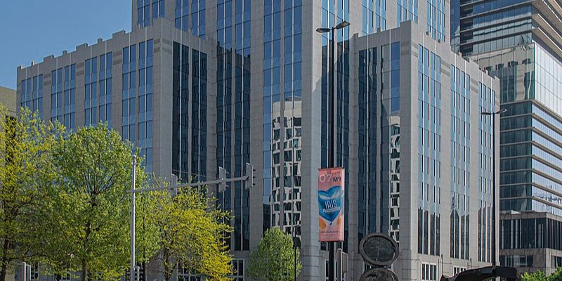 Штаб-квартира депозитарія Euroclear у&nbsp;Брюсселі, Бельгія (Фото: Wikipedia)