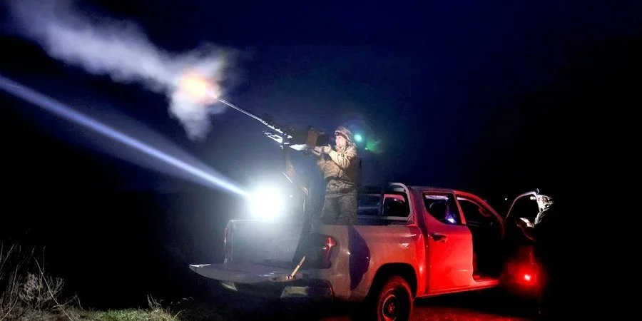 Ukrainian forces shot down 4 missiles and 15 Shahed drones (Photo: REUTERS/Gleb Garanich)