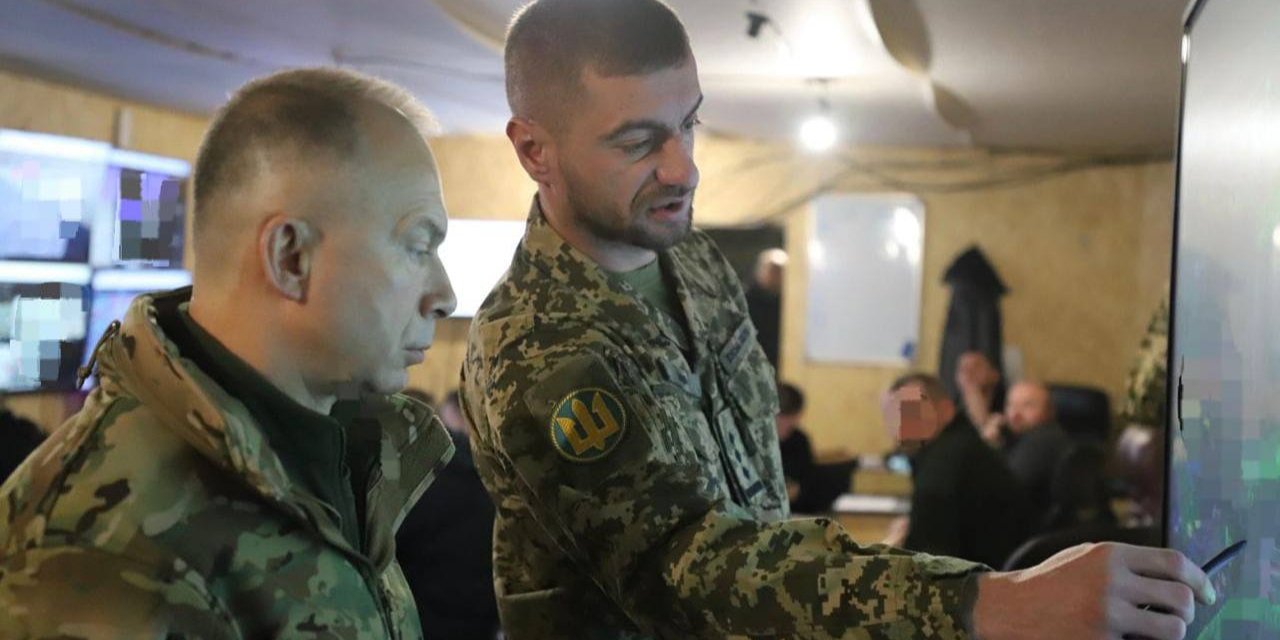 Головнокомандувач ЗСУ Олександр Сирський під час роботи на&nbsp;покровському напрямку разом з&nbsp;38-ю окремою бригадою морської піхоти (Фото: t.me/osirskiy)