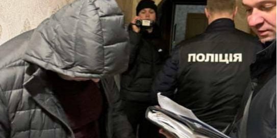 Службовці ТЦК та&nbsp;ВЛК «заробляли» на&nbsp;ухилянтах, їх викрили правоохоронці (Фото: Сергій Болвінов / Facebook)