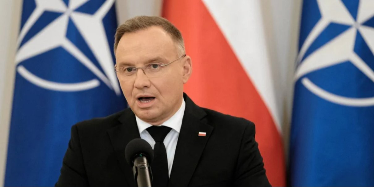 Duda said that the Russian official’s remarks about a possible NATO attack on Russia are an example of misleading disinformation. (Photo: Agencja Wyborcza.pl/via REUTERS)