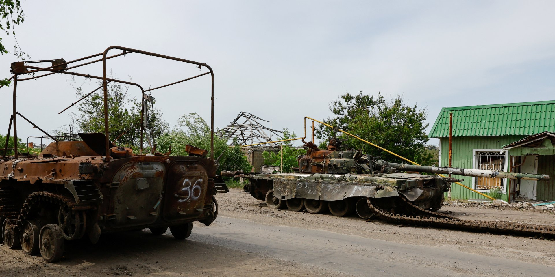Russia lost more than 184 units of military equipment over the past day (Photo: REUTERS/Alexander Ermochenko)
