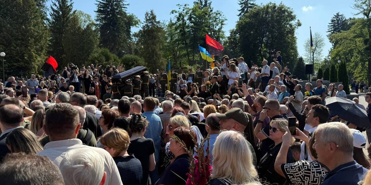 Во&nbsp;Львове похоронили Андрея Парубия (Фото: Европейская солидарность / Telegram)