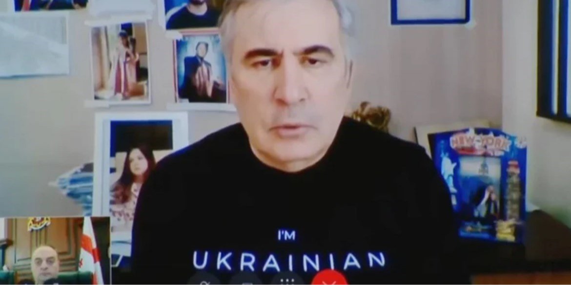 Міхеїл Саакашвілі заявив, що&nbsp;його виписали з лікарні, де він лікувався після важкого отруєння, і повернули до&nbsp;грузинської виправної колонії № 12 (Фото: Mikheil Saakashvili / Facebook)