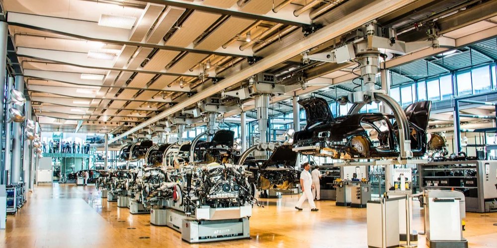 Volkswagen остановит производство автомобилей на&nbsp;своем заводе в&nbsp;Дрездене (Фото: Volkswagen)