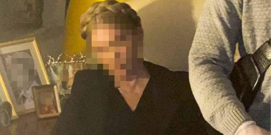 Фото під час слідчих дій у&nbsp;Тимошенко, оприлюднене НАБУ (Фото: НАБУ)