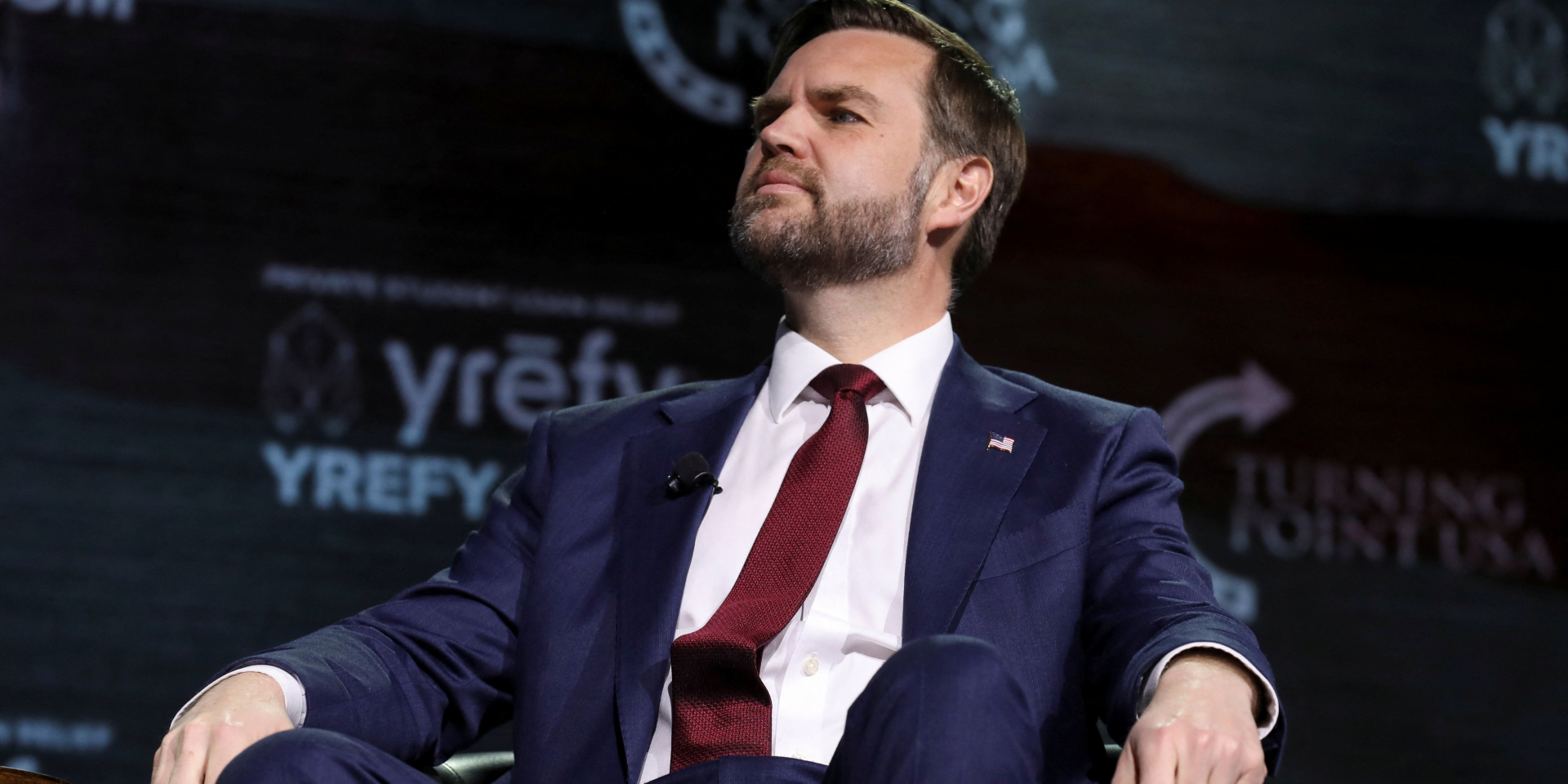 Джей Ді Венс мав летіти до Ісламабада, але досі перебуває у&nbsp;Вашингтоні (Фото: REUTERS/Alyssa Pointer)