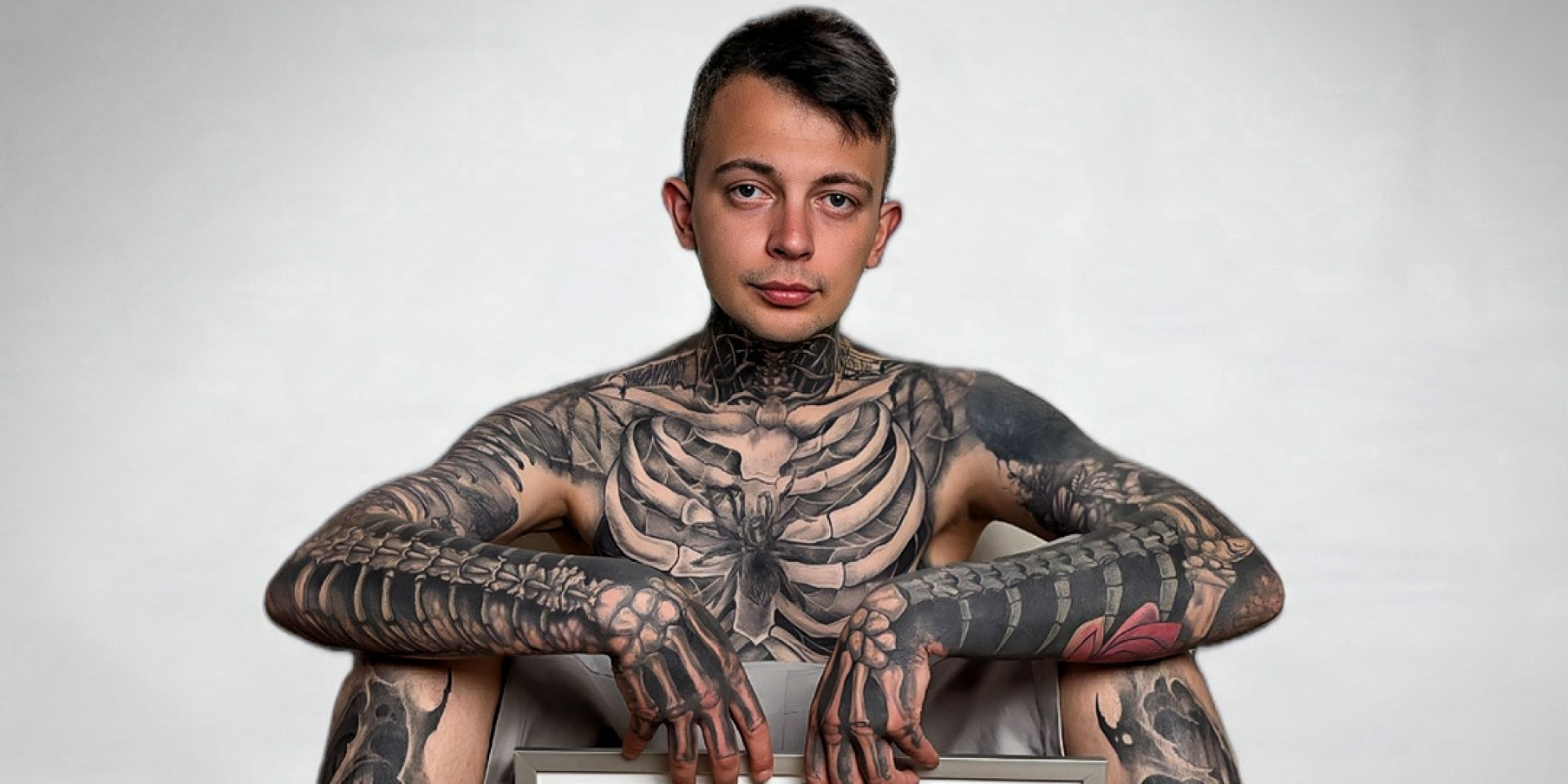 A Ukrainian man broke the record held by Zombie Boy, the most famous figure in the world of body art (Photo: Lana Vetrova/Facebook)