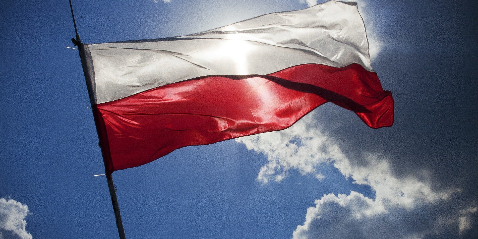 Польща вимагає безперервного перебування у&nbsp;статусі UKR протягом 365 днів для отримання посвідки CUKR (Фото: Karolina Grabowska / Pixabay)