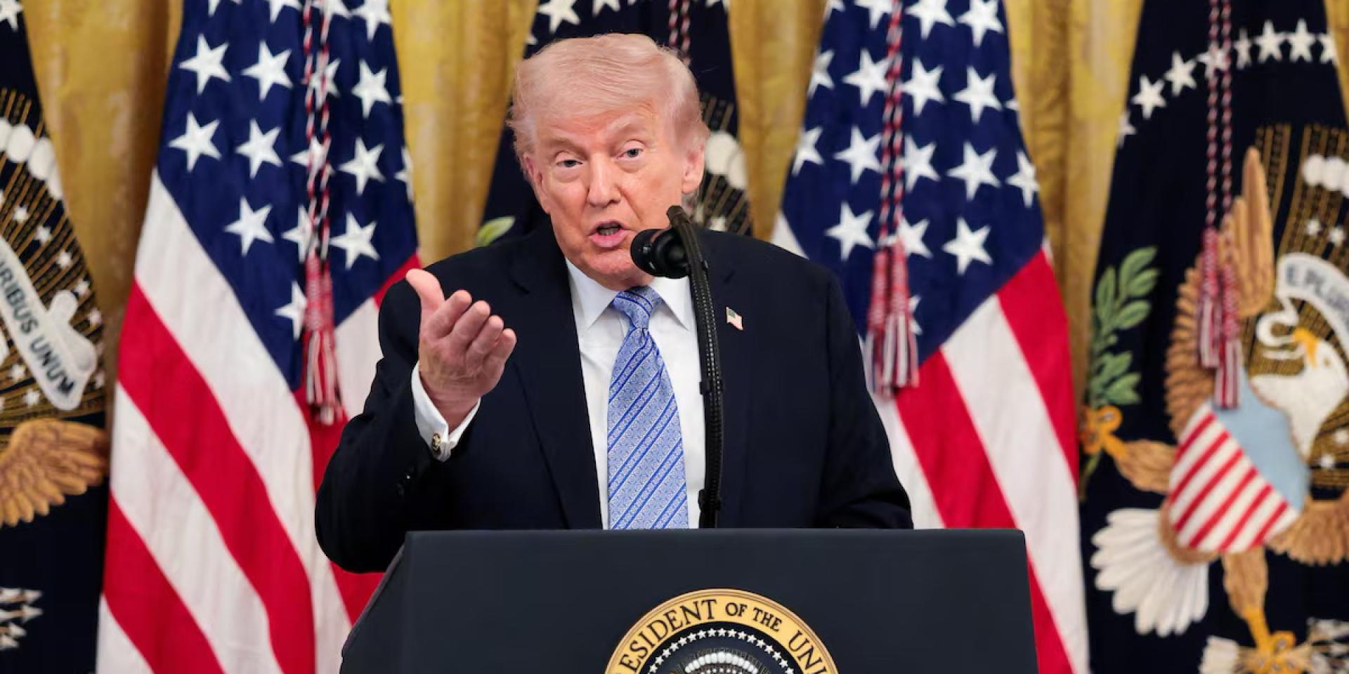Трамп пожартував, що&nbsp;може залишитися при владі ще&nbsp;на вісім-дев'ять років (Фото: REUTERS/Kylie Cooper)