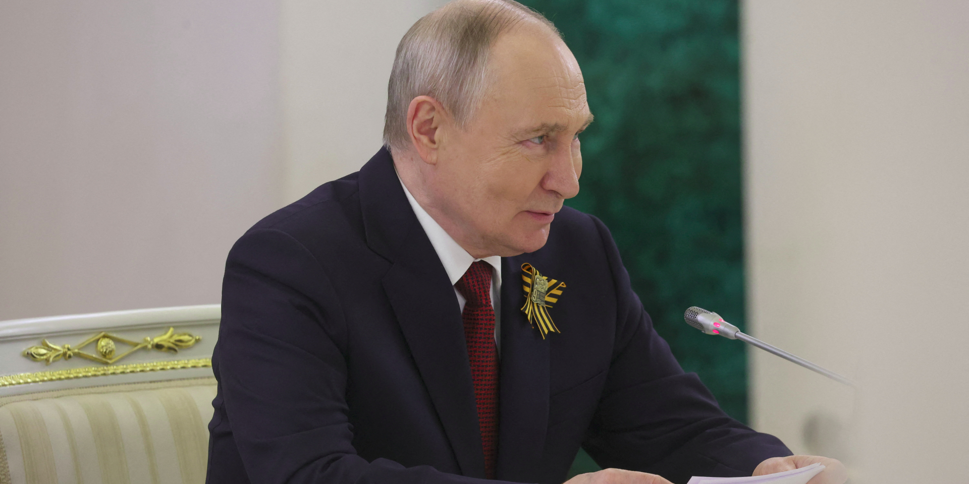 Російський диктатор стверджує, що&nbsp;Україна нібито відмовилась від обміну полоненими (Фото: MAXIM SHIPENKOV/Pool via REUTERS)