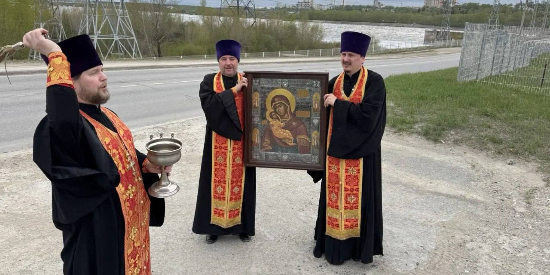 У&nbsp;Пермі навколо міста пронесли ікони через безпілотні атаки України (Фото: Пермська єпархія РПЦ)