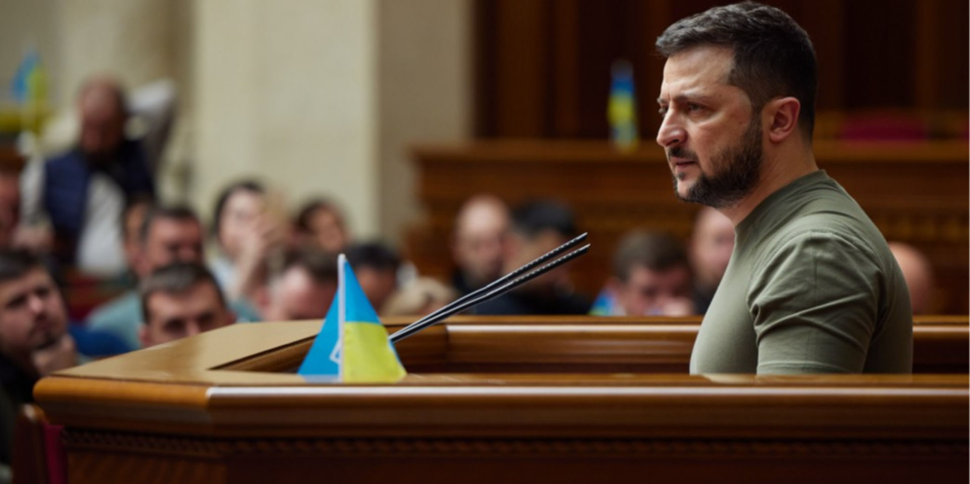 Президент Володимир Зеленський та&nbsp;його попередник Петро Порошенко обмінювали звинуваченнями на&nbsp;зустрічі 26 травня 2026 року (Фото: Офіс президента)