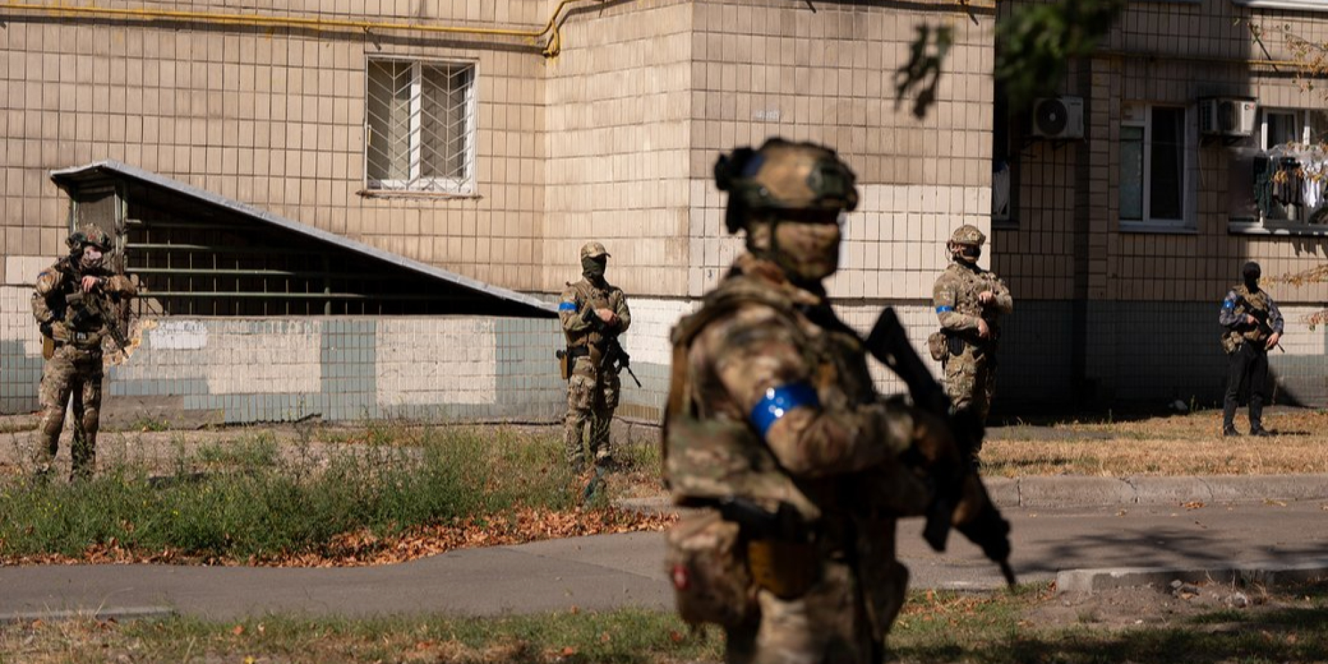 A detachment of the Defense Ministry’s Main Intelligence Directorate in the Berezniaky neighborhood of Kyiv, where a shootout occurred on September 2 (Photo: Suspilne / Oleksandr Mahula)