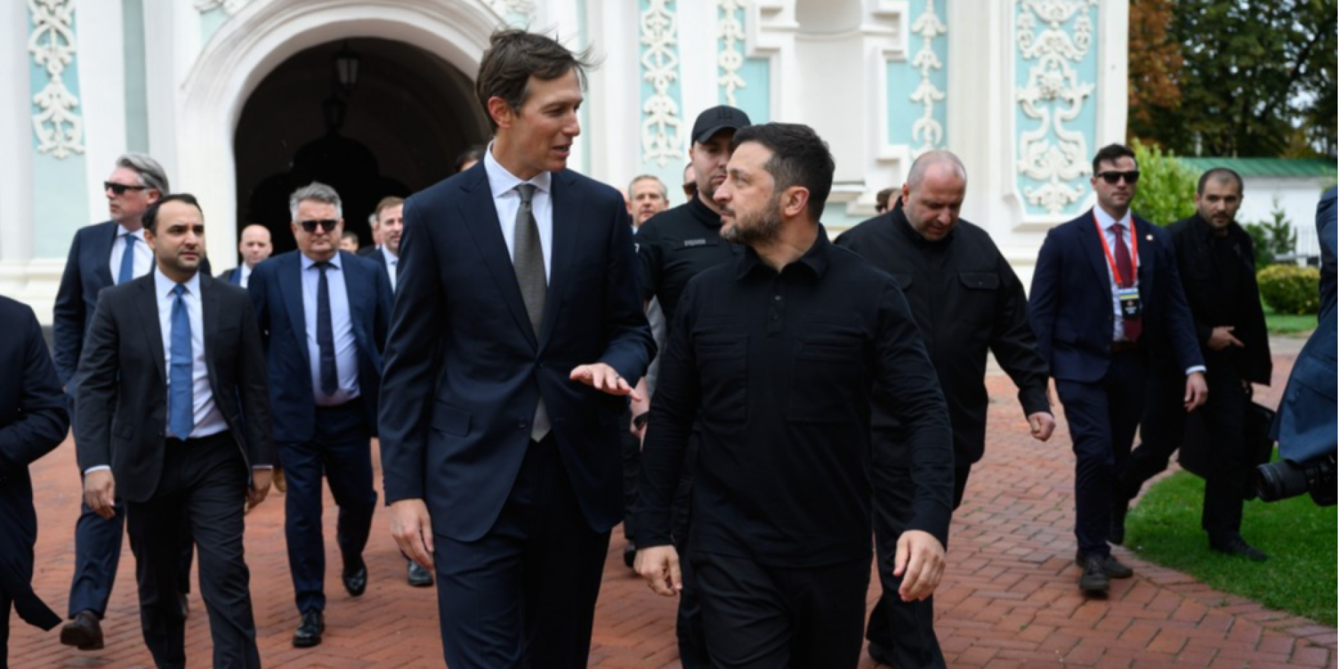 Спецпосланець президента США Джаред Кушнер і президент України Володимир Зеленський, 6 вересня 2026 року (Фото: Офіс президента України)