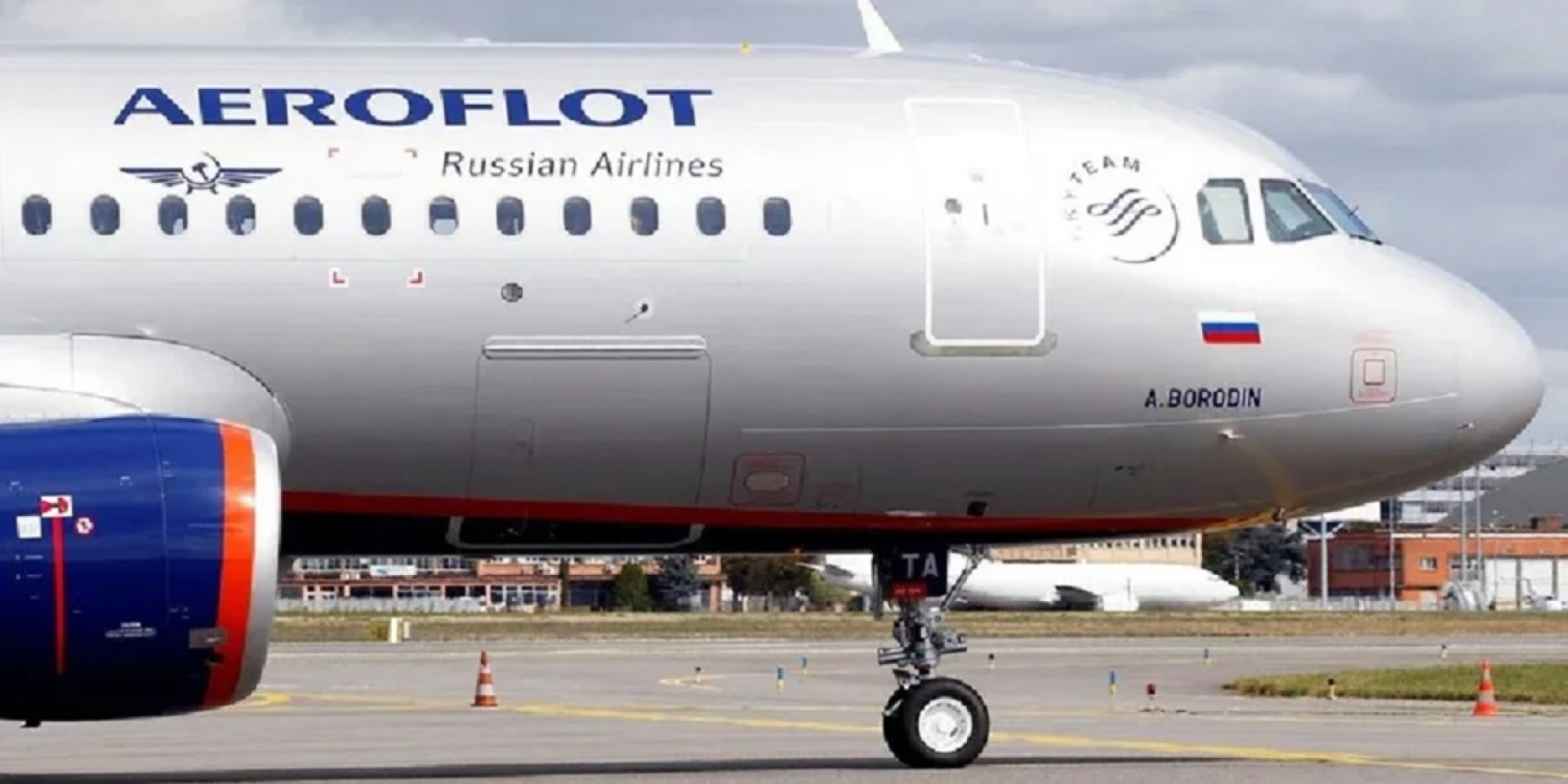 Aircraft refueling has been restricted at 26 airports across Russia (Photo: REUTERS/Regis Duvignau)