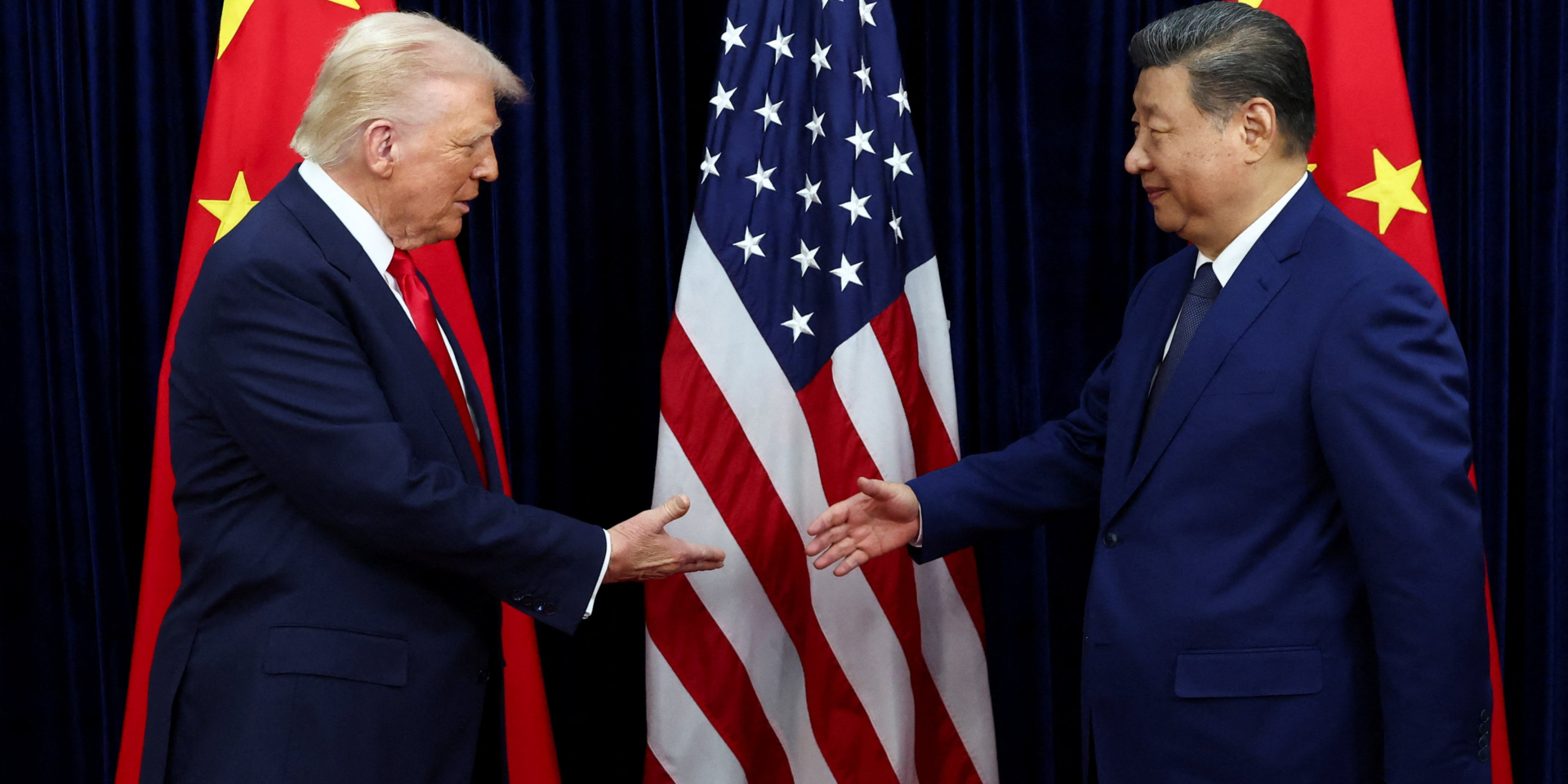 Президент Китаю Сі Цзіньпін і президент США Дональд Трамп під час зустрічі в&nbsp;Пекіні (Фото: REUTERS/Evelyn Hockstein)