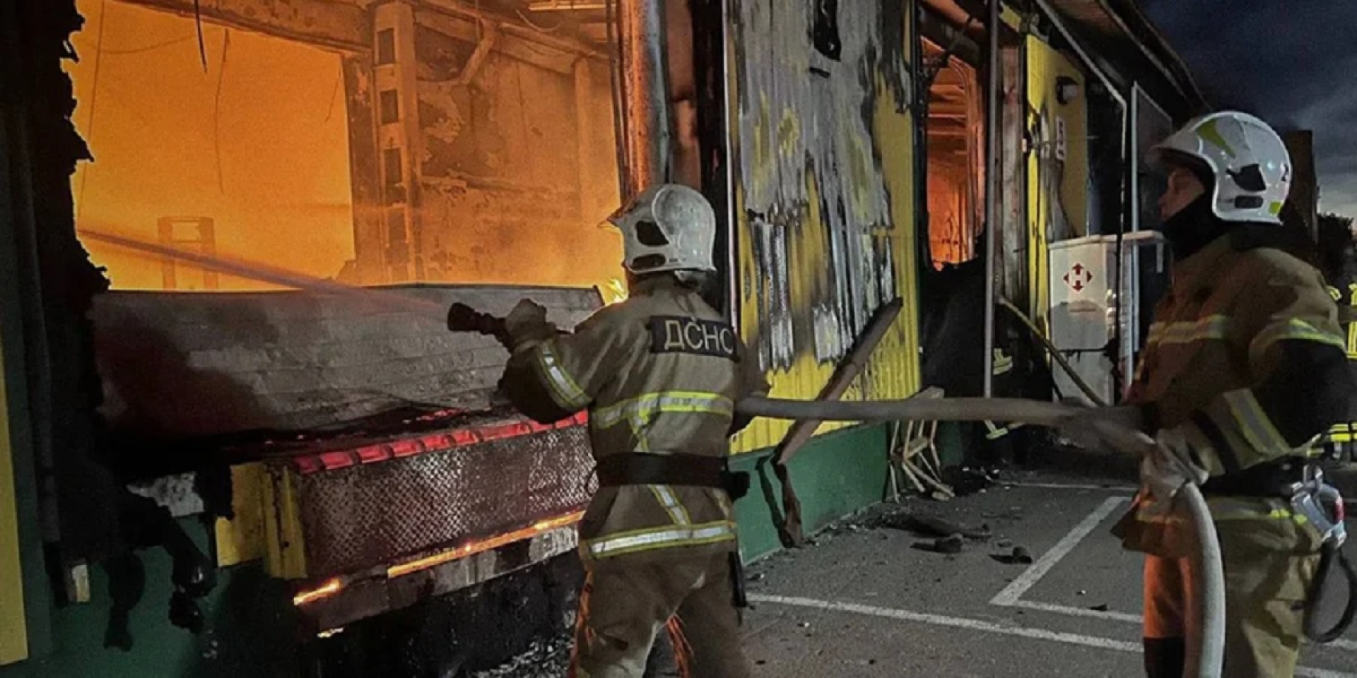 Aftermath of a Russian airstrike (Photo: Kyiv Oblast State Emergency Service)