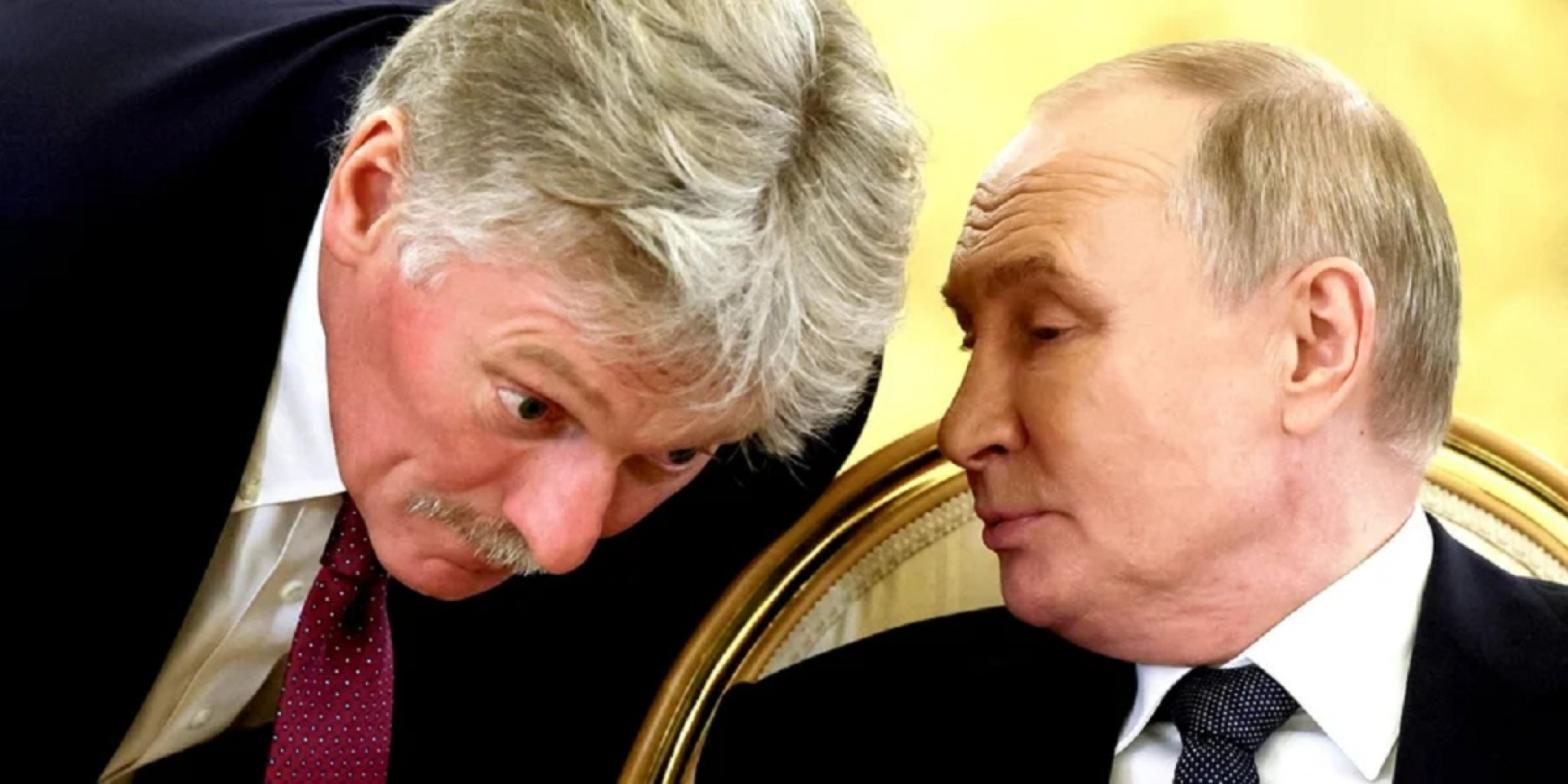 Kremlin spokesperson Dmitry Peskov and Russian dictator Vladimir Putin (Photo: Sergei Ilnitsky/REUTERS)