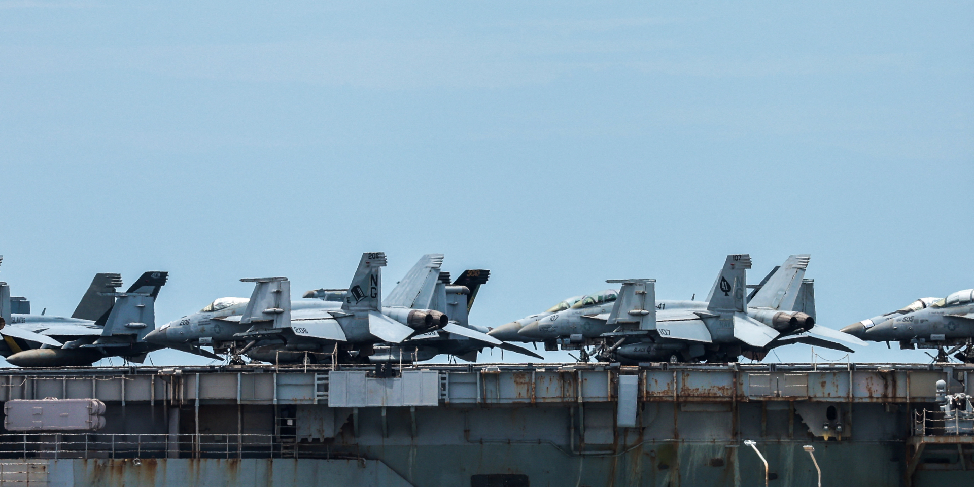 Авіаносець Авраам Лінкольн (USS Abraham Lincoln) (Фото: REUTERS/Chalinee Thirasupa)