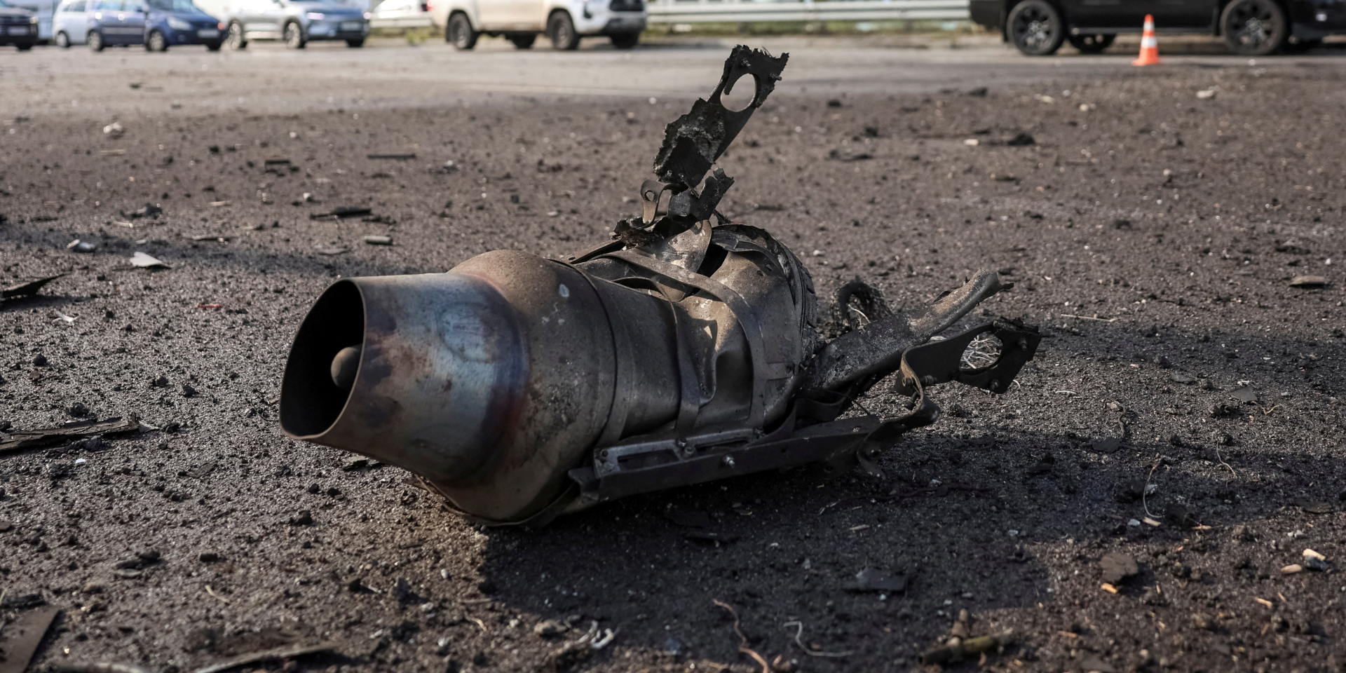 Уламки російського дрона після удару по&nbsp;Києву 15 вересня (Фото: REUTERS/Anatolii Stepanov)