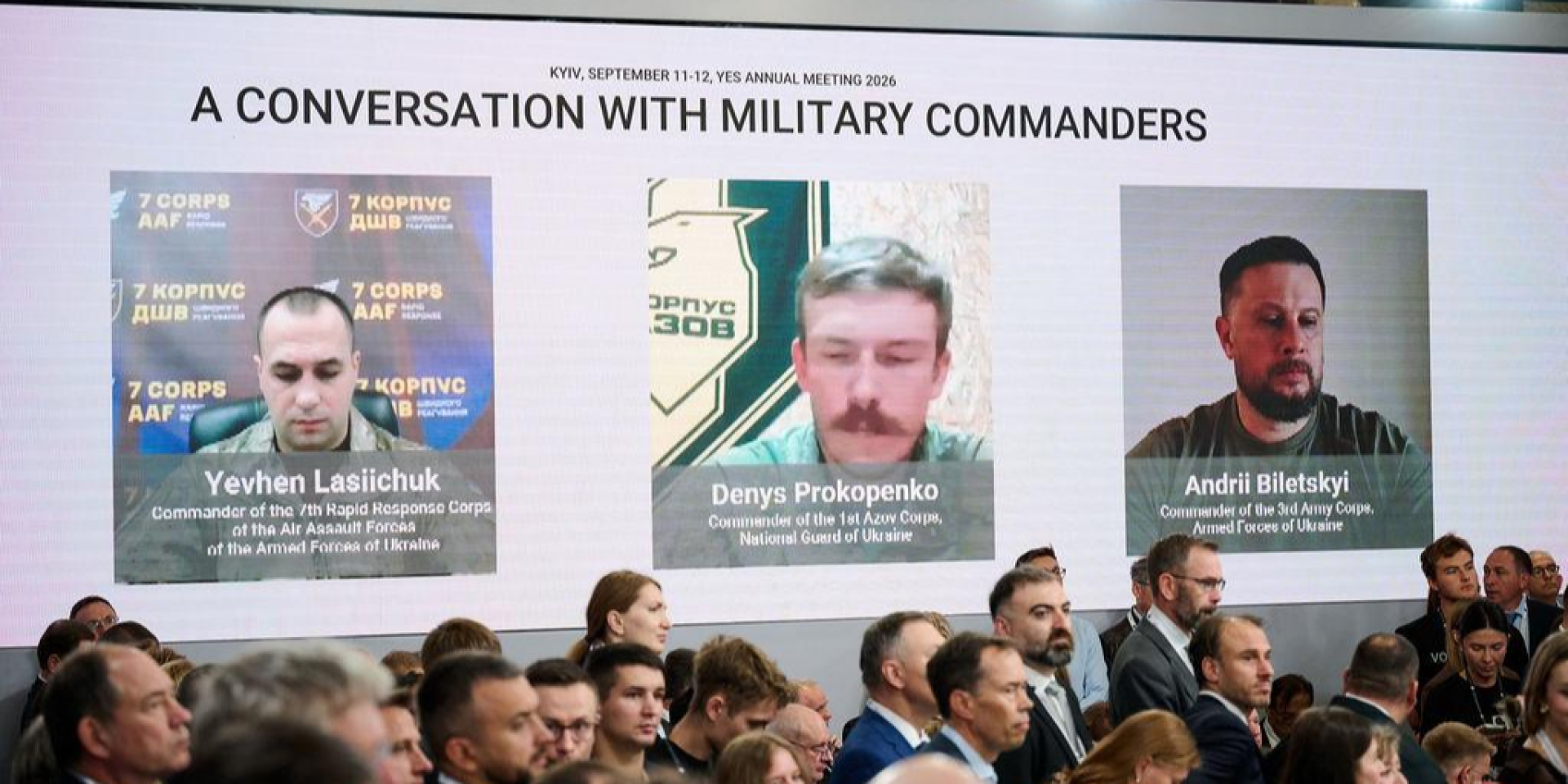 Панельная дискуссия с&nbsp;командирами больших украинских соединений на&nbsp;форуме YES (Фото: Фонд Виктора Пинчука)