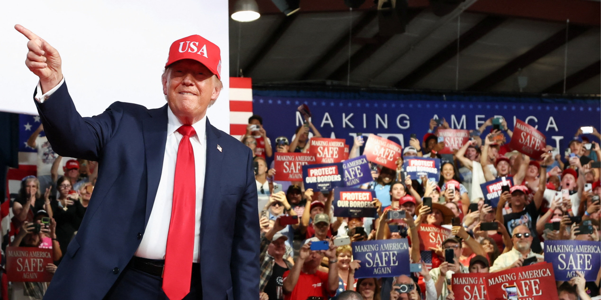 Трамп заявив, що&nbsp;наближається до рішення про можливе відновлення бойових дій проти Ірану (Фото: REUTERS/Kevin Lamarque)