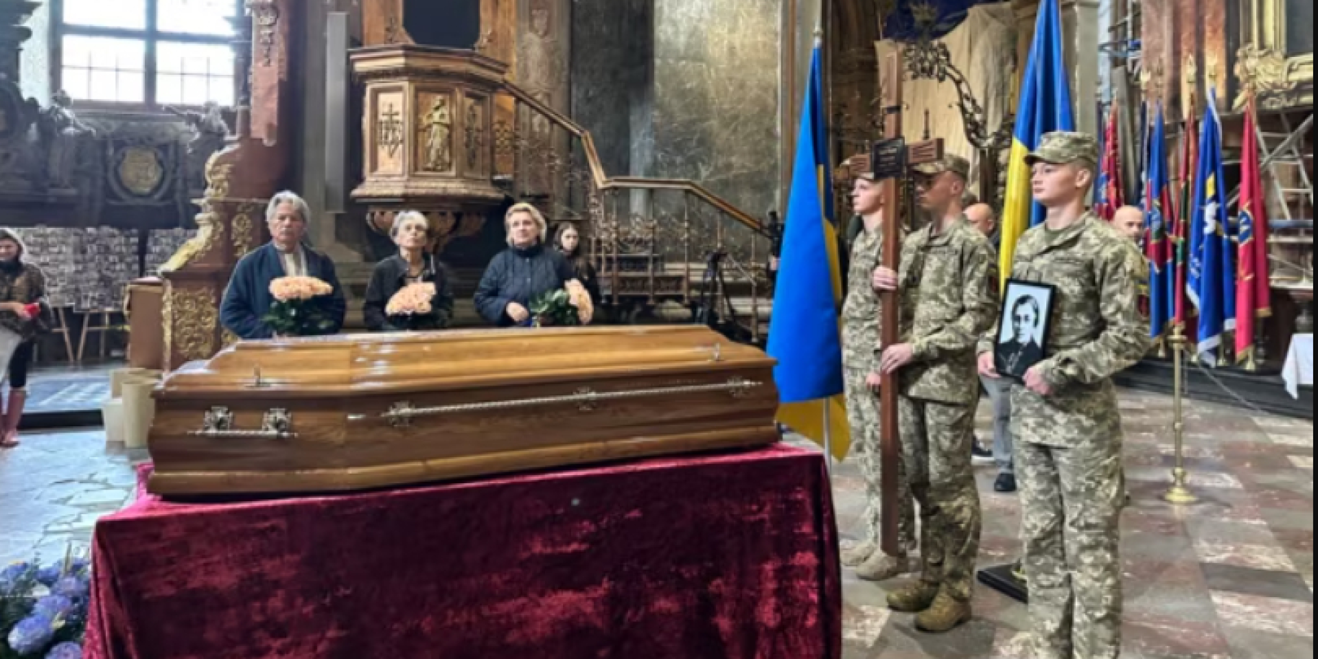 Марию Федак перезахоронили на&nbsp;Лычаковском кладбище во&nbsp;Львове (Фото: Галина Терещук / Радио Свобода)
