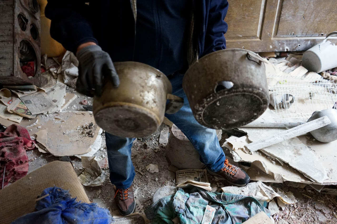 Pots used by Nadiya (Фото: Anthony Bartaway/NV)