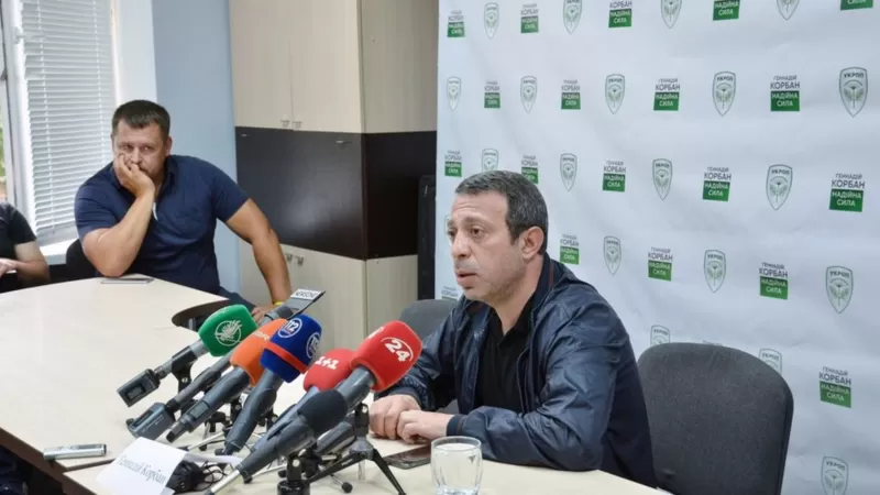 Мер Дніпра Борис Філатов розкритикував рішення президента про позбавлення Корбана громадянства. Він також оприлюднив листа до Зеленського з вимогою виправити це рішення, оскільки воно, за його словами, неконституційне (Фото: УНІАН)