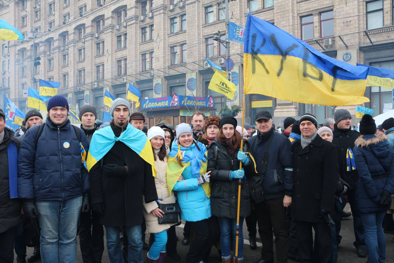 Vitaliy Kuzmenko (second from the left) during the protests of the Revolution of Dignity (Фото: via FB Viktor Ogneviuk)