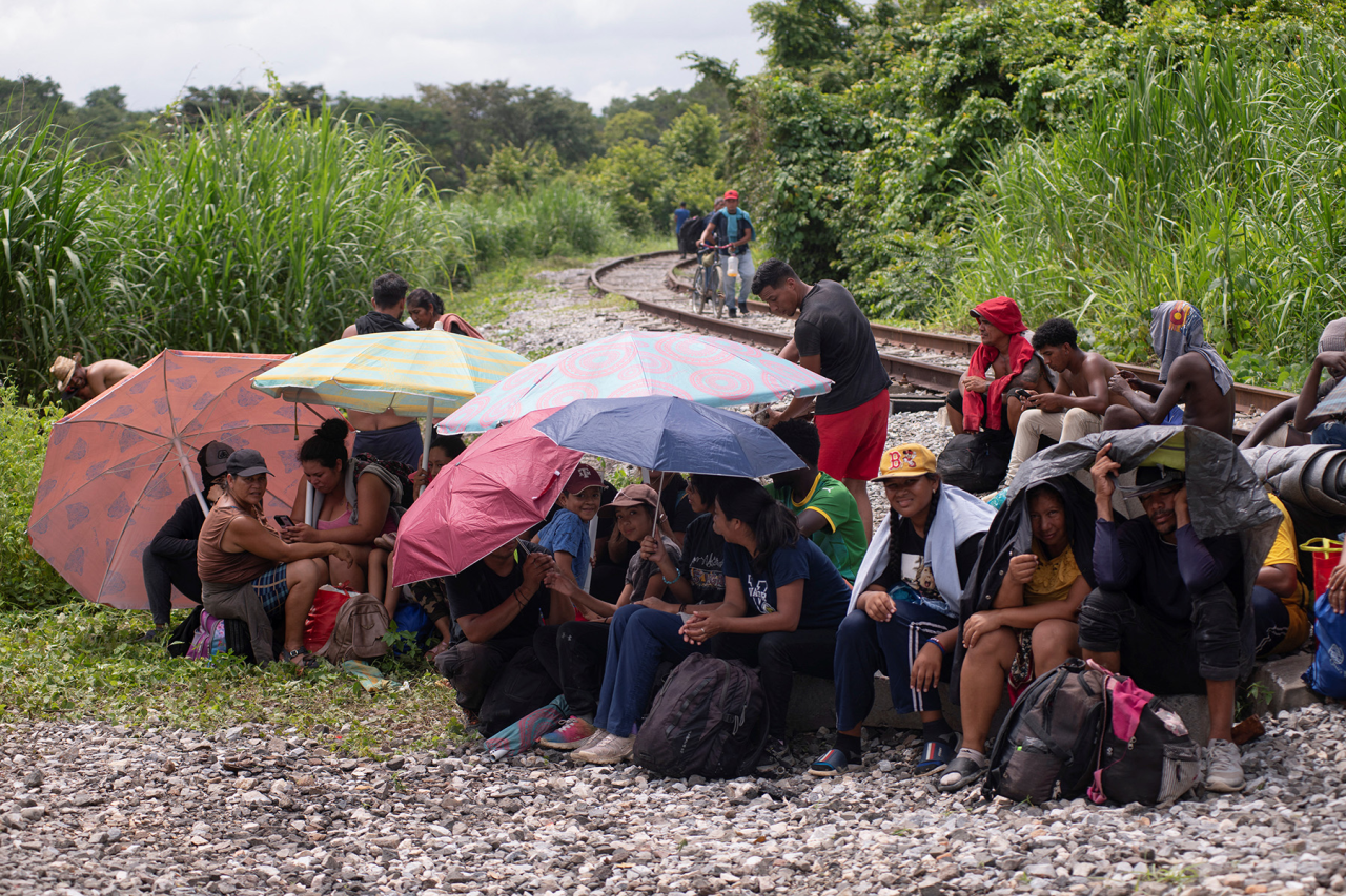 INTO THE UNKNOWN: The surge of asylum seekers from the south has sparked a migration crisis in the U.S., with most Americans backing the Republican approach to address it. (Фото: Reuters)