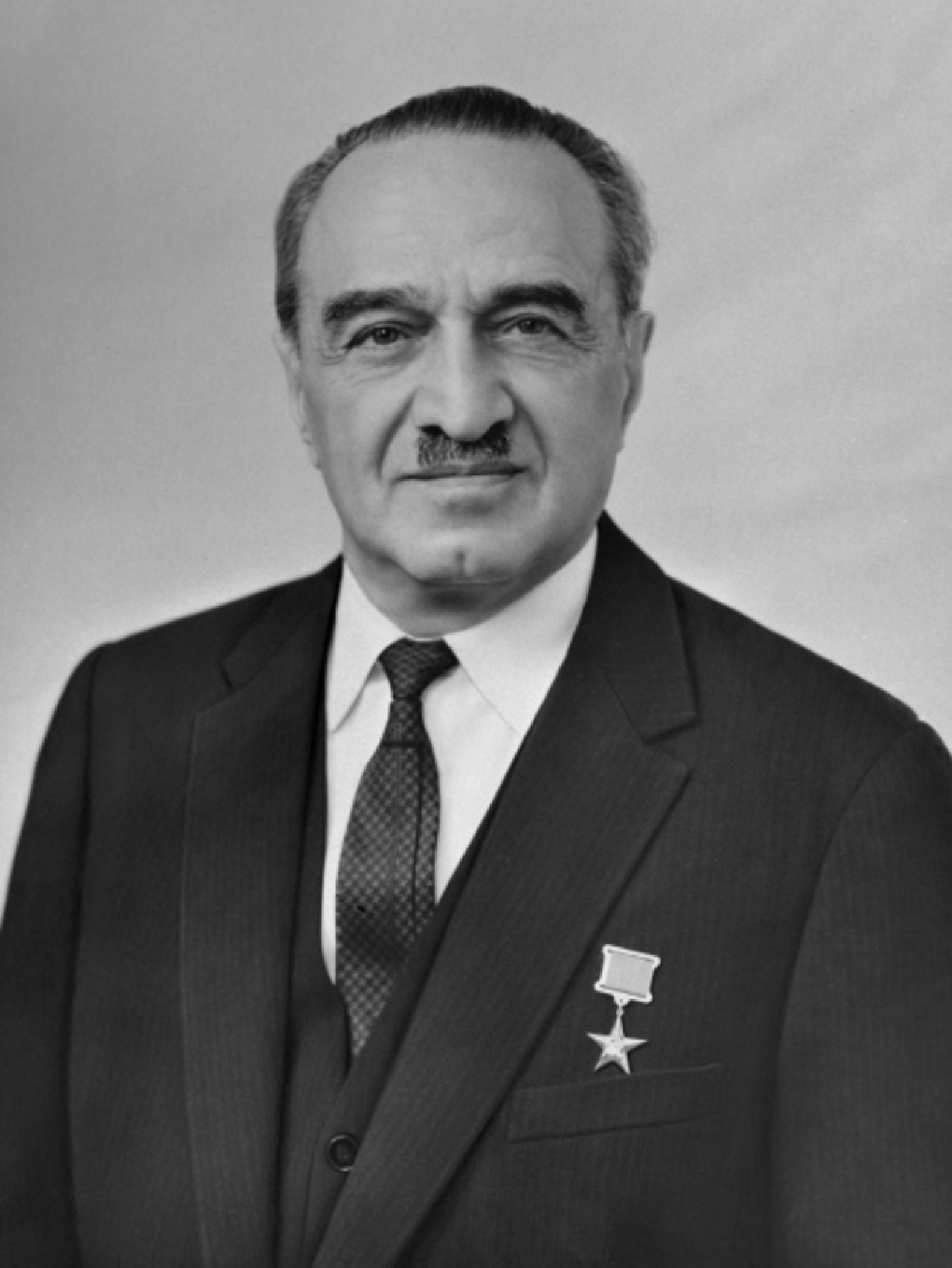 Анастас Мігоян (Фото: gazeta.ua)
