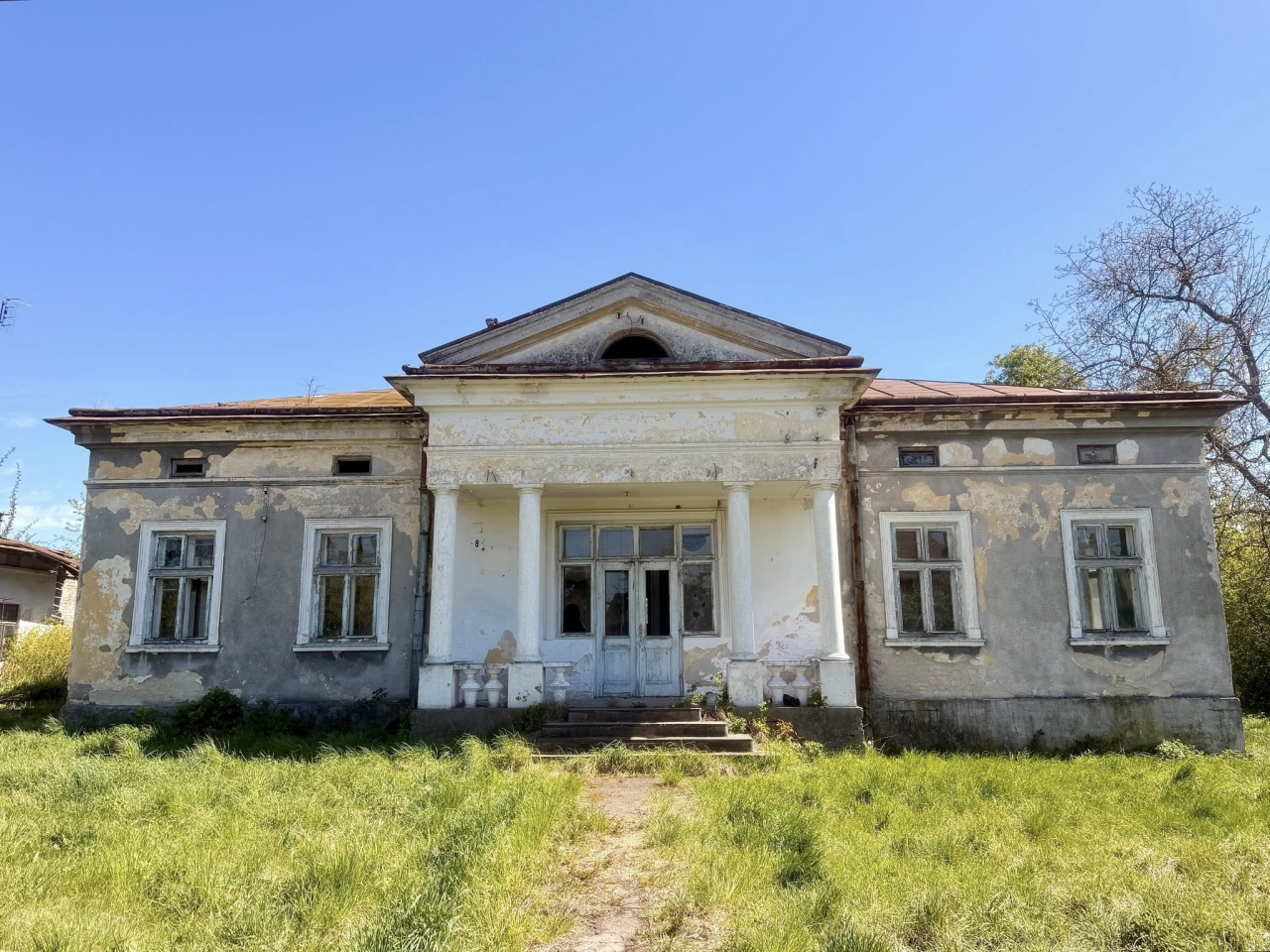 Вілла доктора Мотлюка, яку викупили й планують відновити (Фото: Спадщина.UA / Heritage.UA)