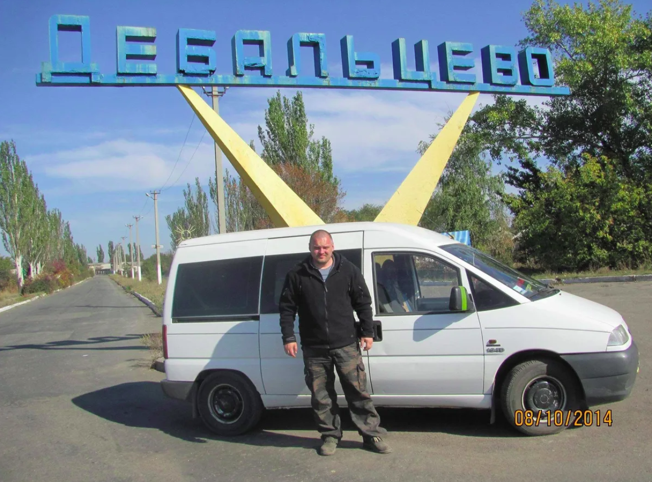 Воєнний кореспондент Дмитро Галко в Дебальцевому, 2014 рік (Фото: Приватний архів via Sestry.eu)