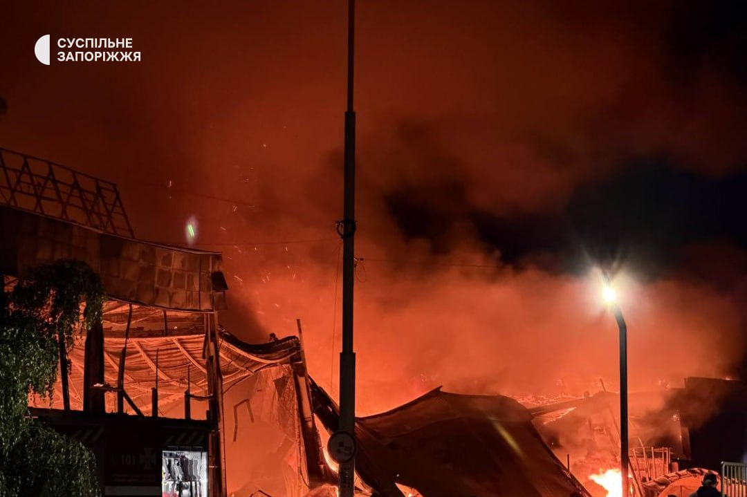 The aftermath of strike on Zaporizhzhya shopping center, Sept. 17, 2026 (Фото: Suspilne Zaporizhzhya)